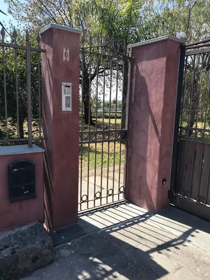 Appartamento Holiday House Start Point Aci Bonaccorsi 0*,  Italia