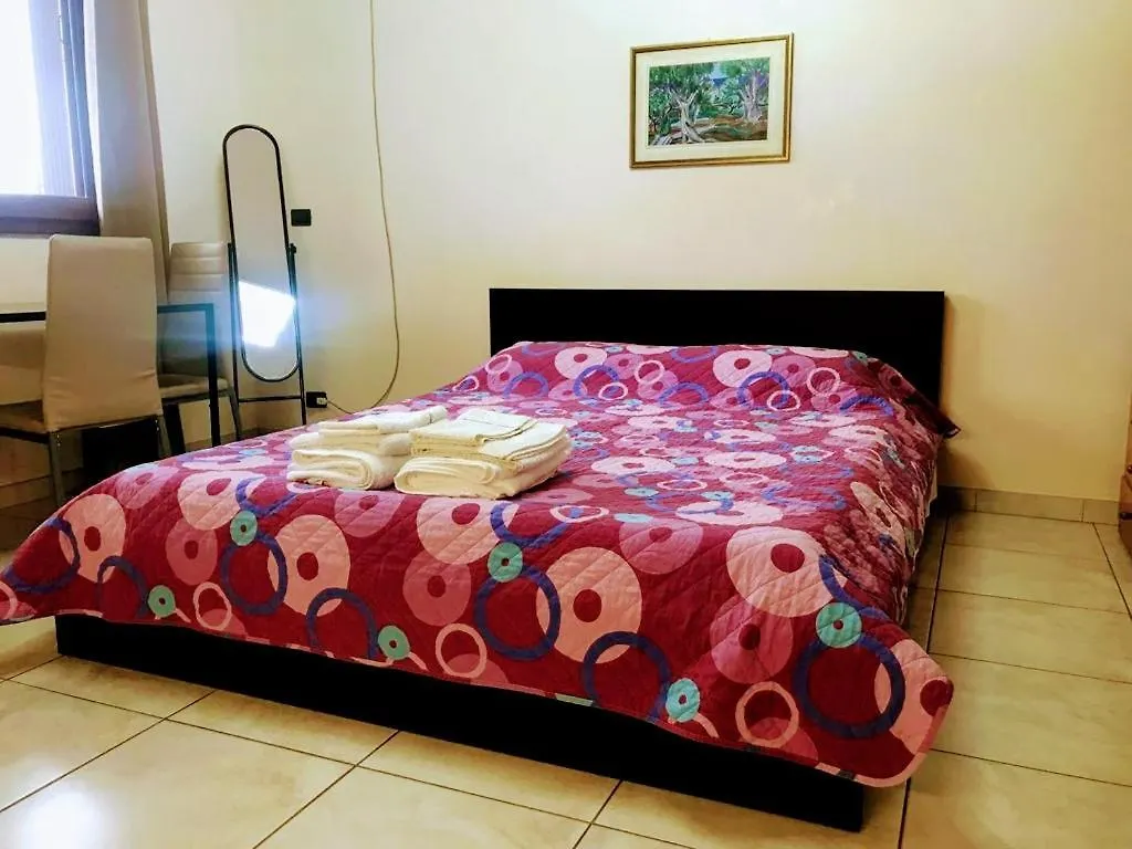 Appartamento Holiday House Start Point Aci Bonaccorsi 0*,  Italia
